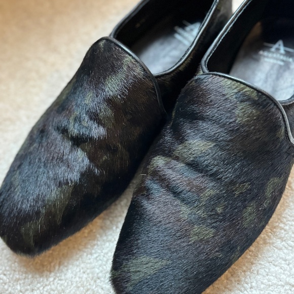 Aquatalia Shoes - Aquatalia Camo Revy Calf Hair Loafers Flats Size 8.5 Made in Italy